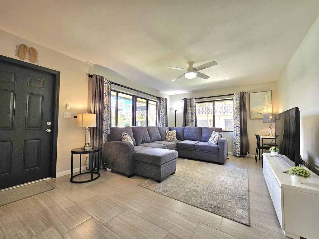 3204 Se 11th Street #106, Pompano Beach