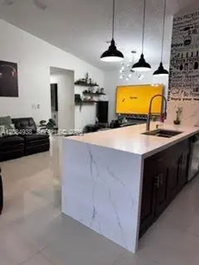 921 Ne 213th Terrace #3, Miami
