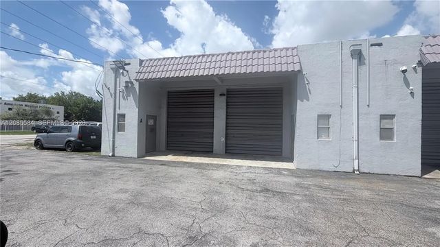 3 of 8 - 7351 Nw 7th Street #3, Miami, FL