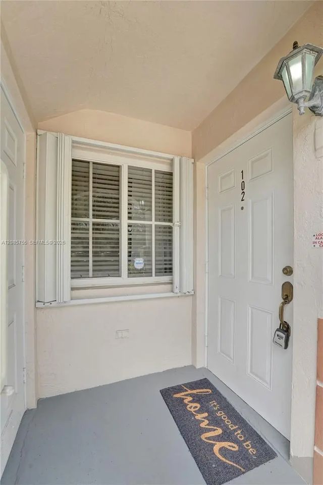 4 of 37 - 2298 Nw 78th Avenue #102, Pembroke Pines, FL