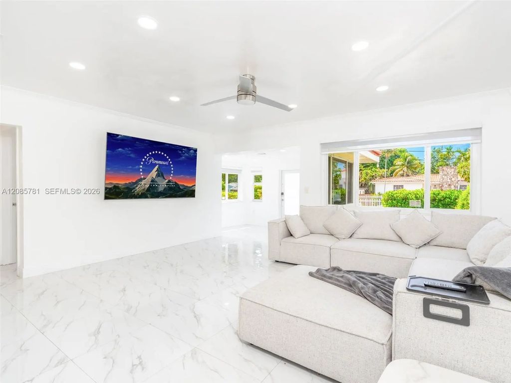 3375 Sw 1st Street, Miami