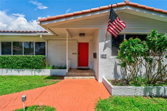 2161 Ne 171st Street, North Miami Beach