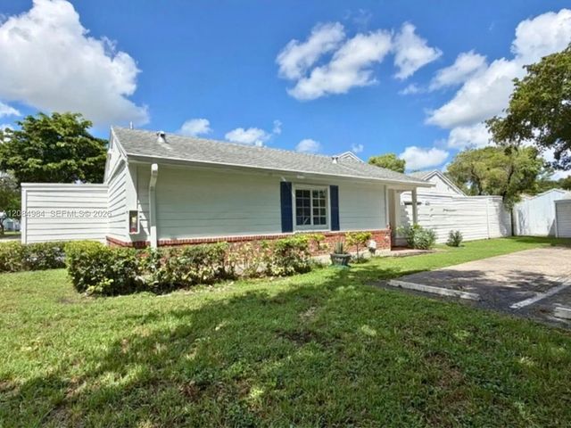 2 of 13 - 13790 Sw 147th Cir Lane #3-9, Miami, FL