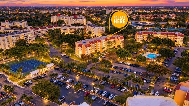4 of 53 - 7080 Environ Boulevard #423, Lauderhill, FL