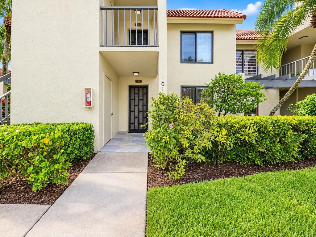5640 Fairway Park Drive #101, Boynton Beach