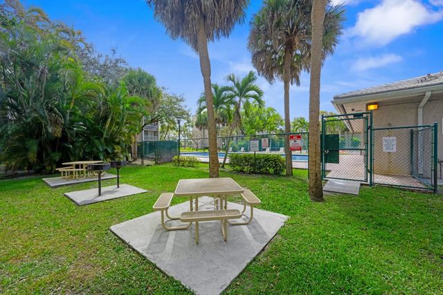 5 of 25 - 8735 Ramblewood Drive #409, Coral Springs, FL