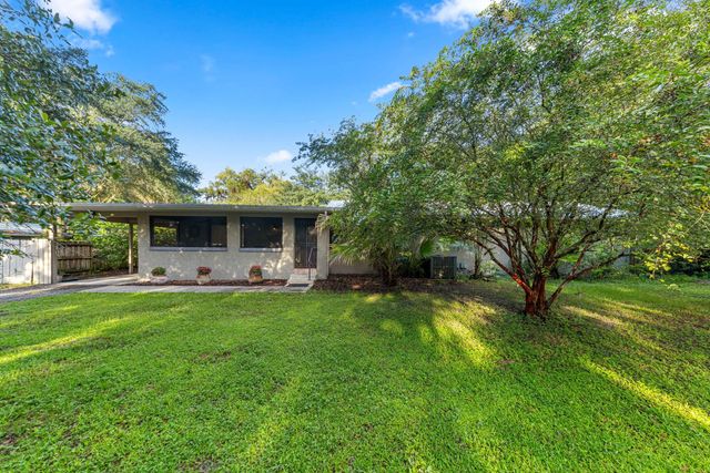 2 of 33 - 840 Pleasant Street, Lake Helen, FL