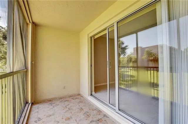 5 of 22 - 8735 Ramblewood Drive #212, Coral Springs, FL