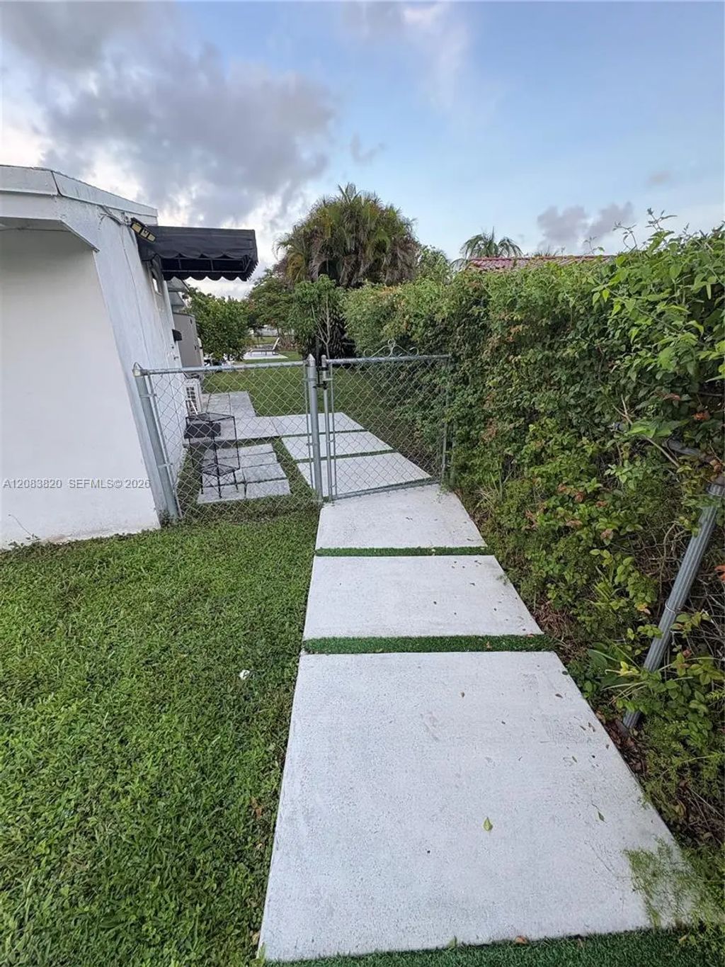 8010 Sw 99th Avenue #n/a, Miami