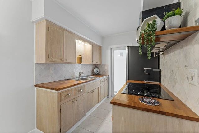 5 of 49 - 11 Sw 4th Avenue #unit 6, Boca Raton, FL