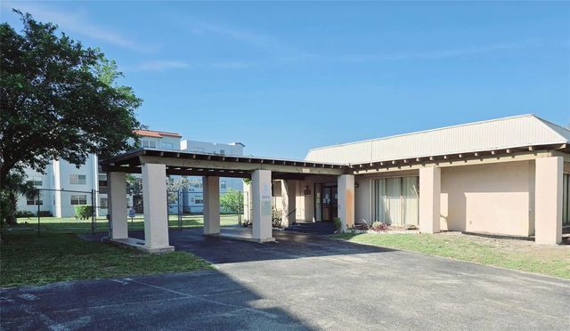 3 of 50 - 2860 Somerset Drive #317k, Lauderdale Lakes, FL