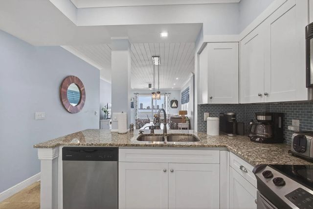 5 of 51 - 105 Paradise Harbour Boulevard #501, North Palm Beach, FL