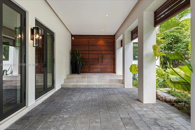 3 of 51 - 401 E Rivo Alto Drive, Miami Beach, FL