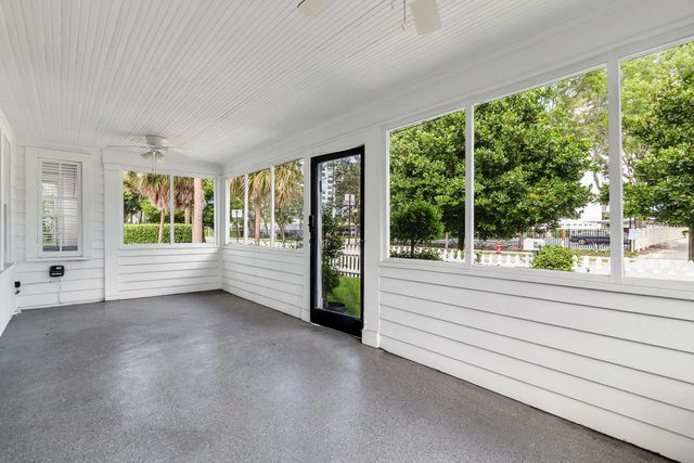 2 of 38 - 3901 Washington Road, West Palm Beach, FL