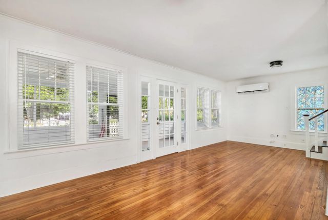 3 of 38 - 3901 Washington Road, West Palm Beach, FL