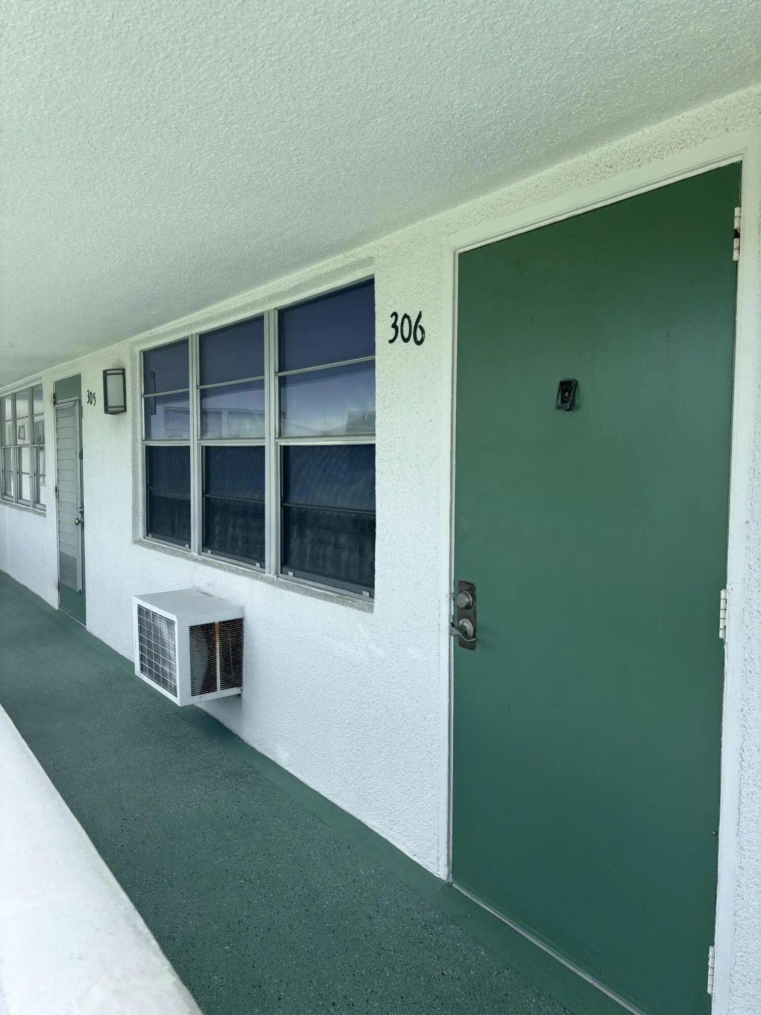 306 Farnham M, Deerfield Beach