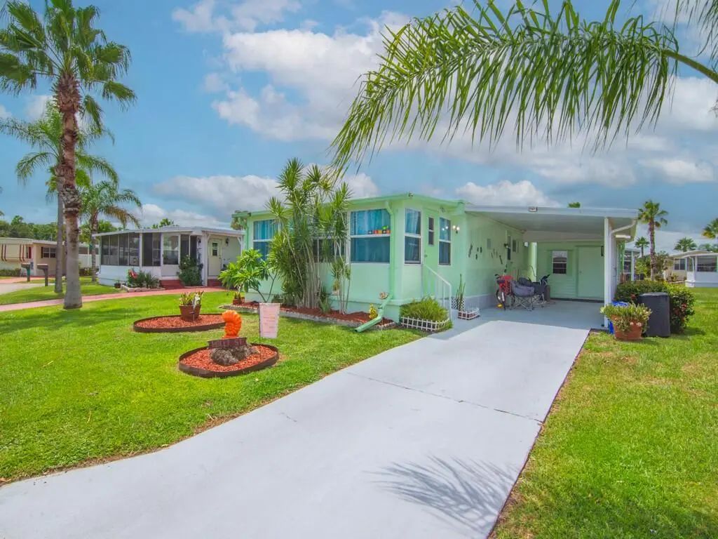 9 Kassaba Lane, Port St. Lucie