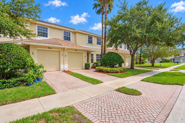 2 of 29 - 9954 E Villa Circle, Vero Beach, FL