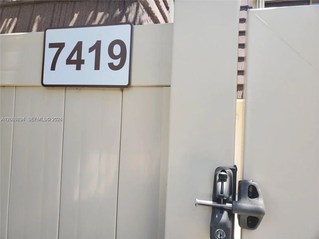 7419 74th Way #7419, West Palm Beach