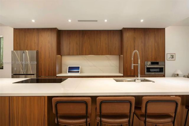 5 of 31 - 2957 Coconut Avenue, Coconut Grove, FL
