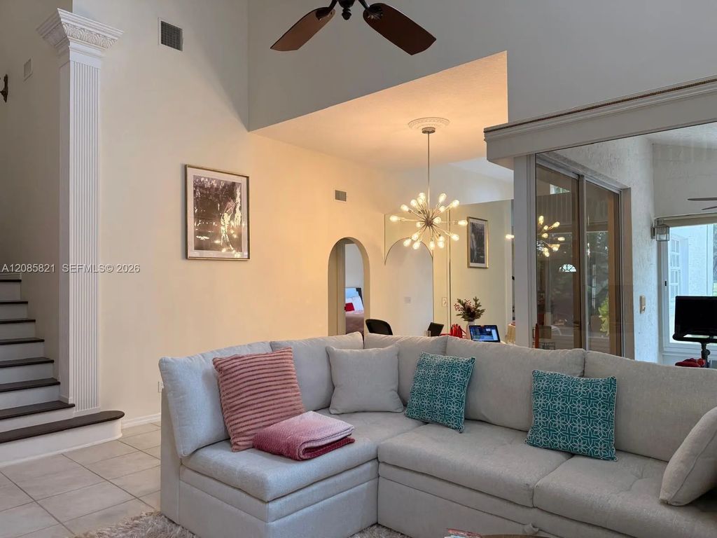 30 Windsor Lane ##30, Palm Beach Gardens