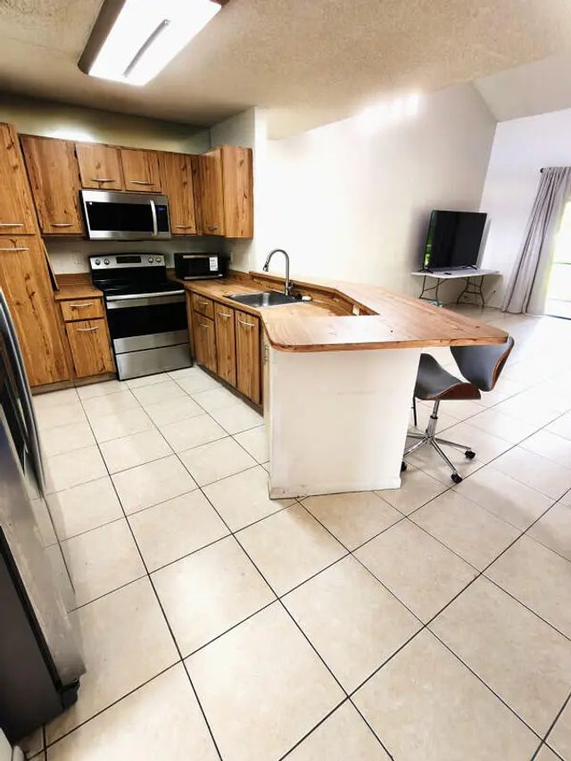 2 of 12 - 15747 Woodgate Place, Sunrise, FL