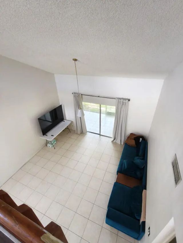 3 of 12 - 15747 Woodgate Place, Sunrise, FL