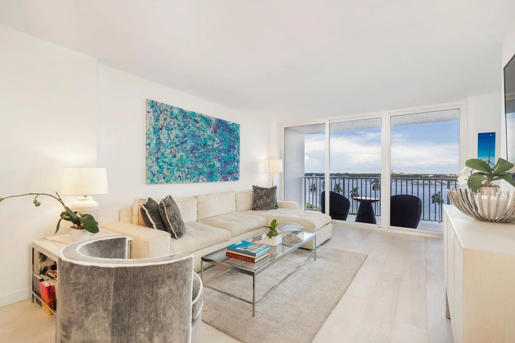 1801 S Flagler Drive #906, West Palm Beach