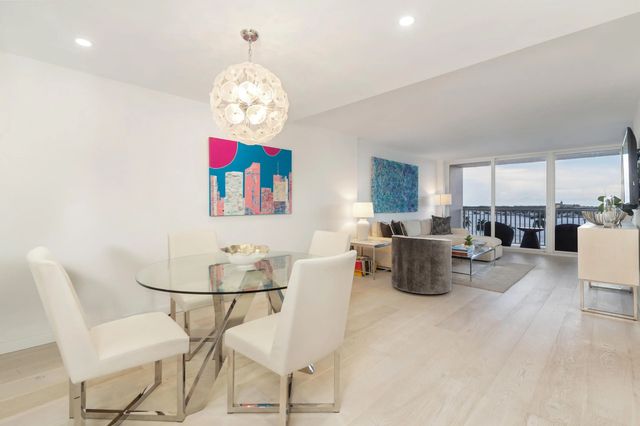 3 of 14 - 1801 S Flagler Drive #906, West Palm Beach, FL