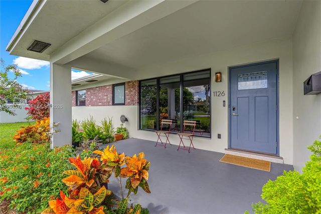 2 of 42 - 1126 E Hawthorne Circle, Hollywood, FL