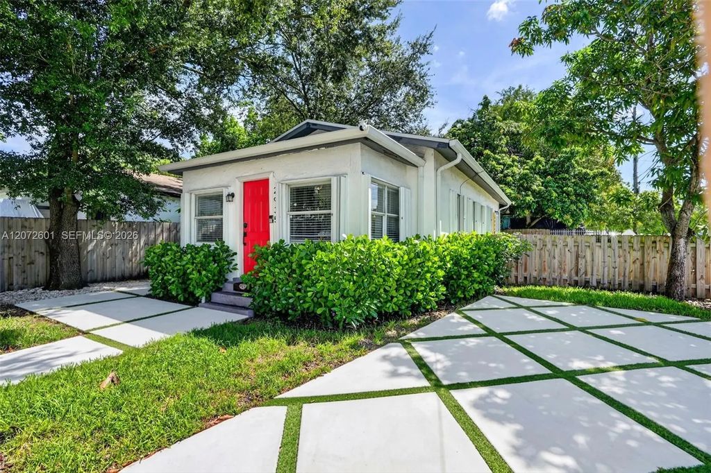 2935 Nw 14th Avenue #a, Miami