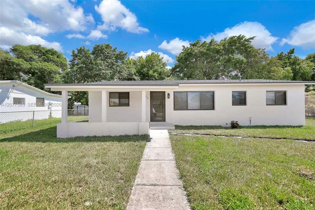 2 of 41 - 2470 Nw 179th Street, Miami Gardens, FL