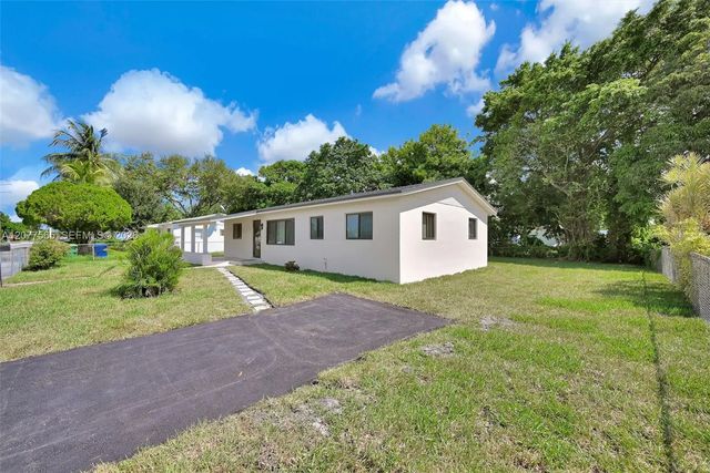 4 of 41 - 2470 Nw 179th Street, Miami Gardens, FL
