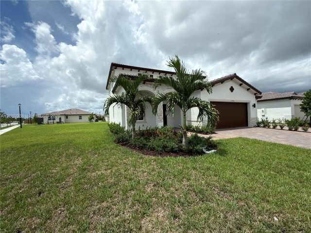 2 of 4 - 2996 Se 25th Terrace, Homestead, FL