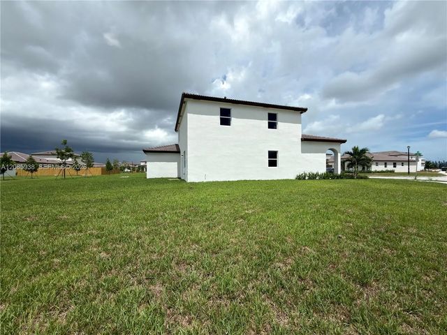 4 of 4 - 2996 Se 25th Terrace, Homestead, FL