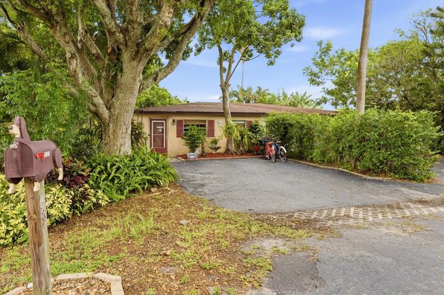3 of 27 - 5127 Rose Hill Drive, Boynton Beach, FL