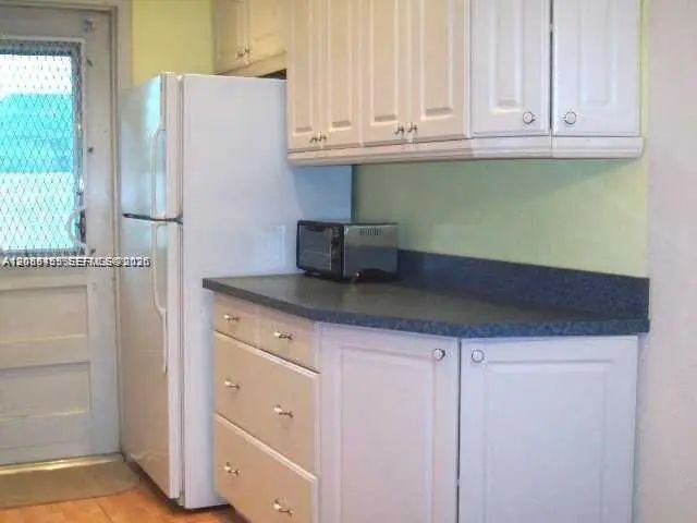 3 of 7 - 1007 N 19th Avenue #19, Hollywood, FL