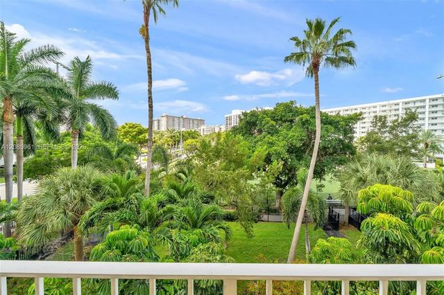3 of 31 - 200 178th Drive #409, Sunny Isles Beach, FL