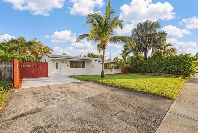 5820 Ne 2nd Avenue, Oakland Park