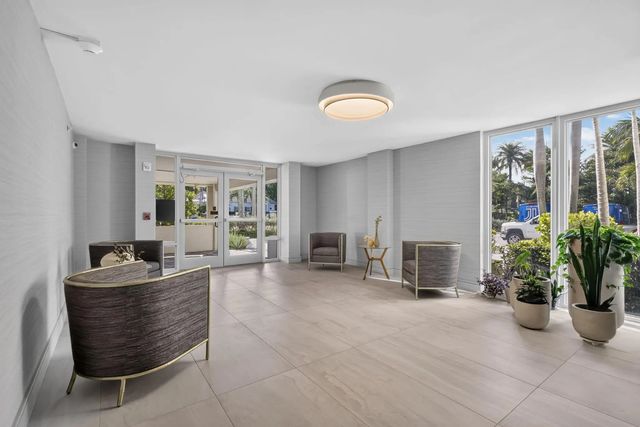 4 of 32 - 2220 S Ocean Boulevard #302, Delray Beach, FL