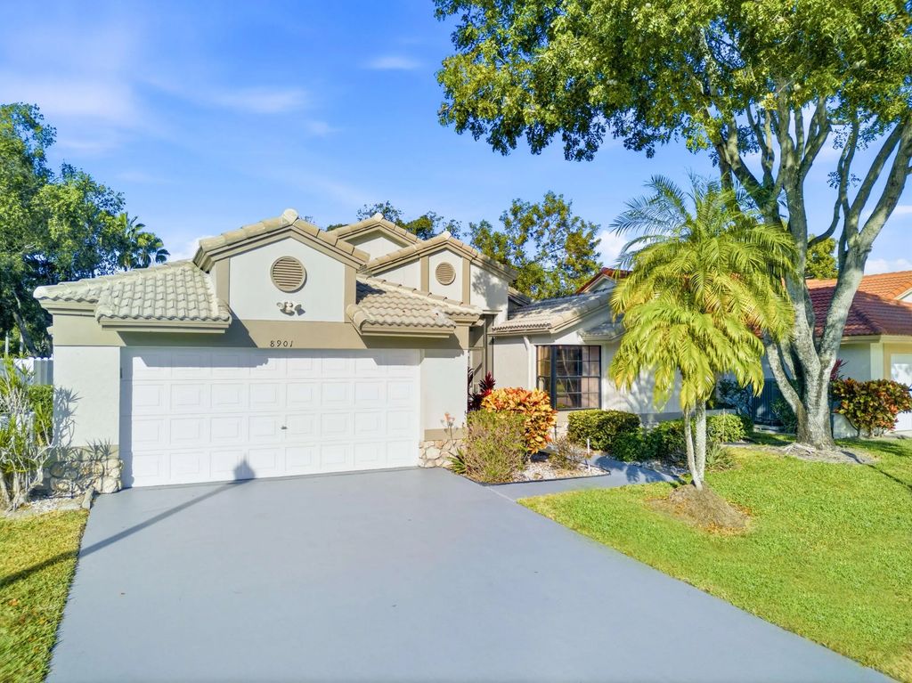 8901 Boatswain Drive, Boynton Beach