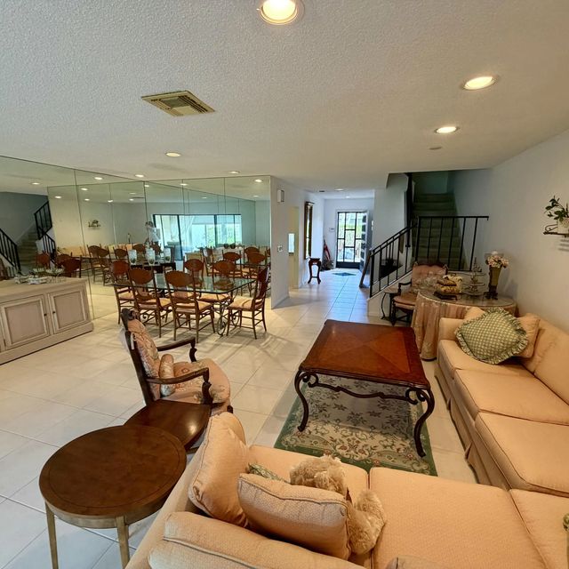 4 of 6 - 28 Southport Lane #b, Boynton Beach, FL