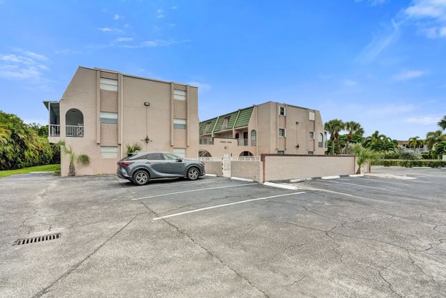 1100 Se 4th Avenue #5, Deerfield Beach