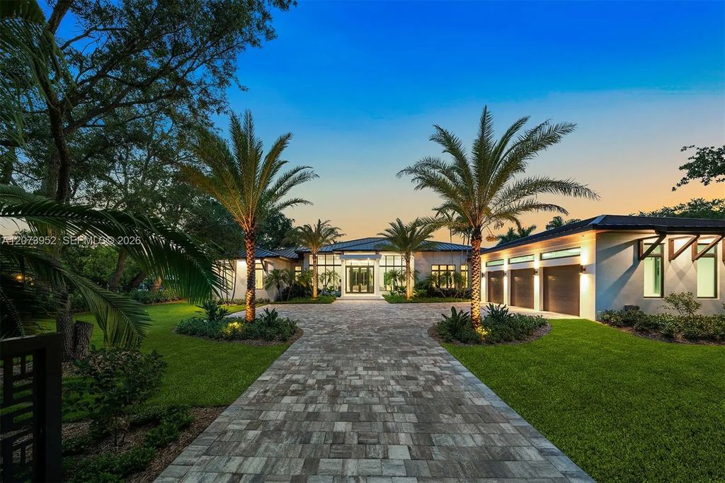 10860 Sw 67th Court, Pinecrest