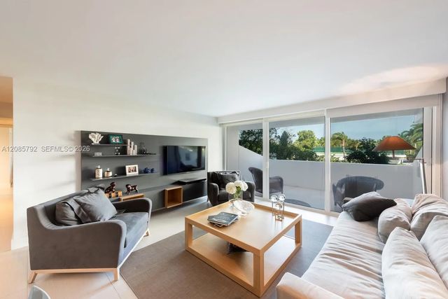 2 of 38 - 199 Ocean Lane Drive #206, Key Biscayne, FL