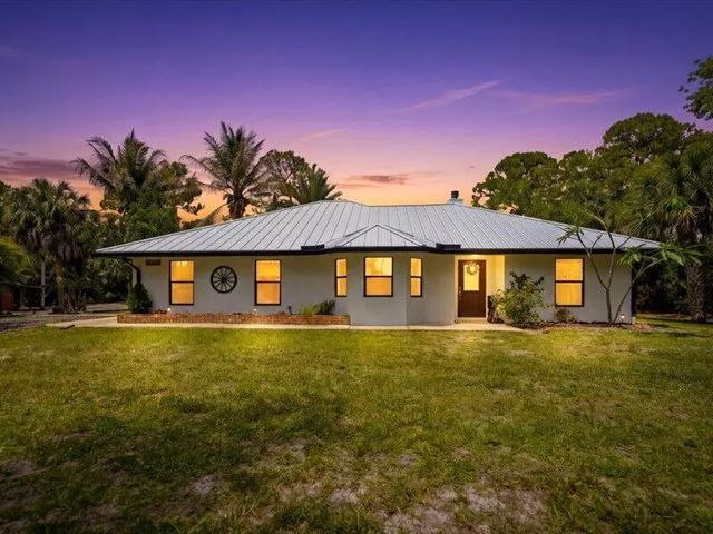 17857 N 82nd Road N, The Acreage