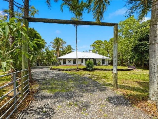 3 of 29 - 17857 N 82nd Road N, The Acreage, FL