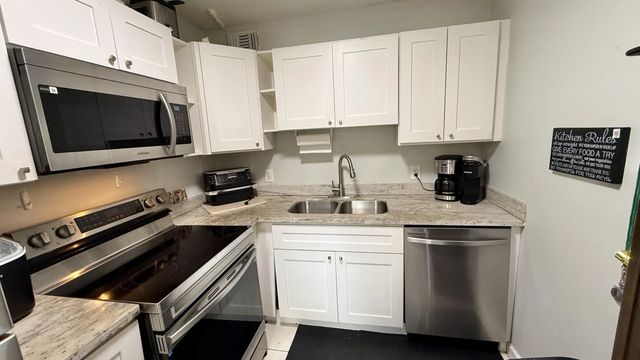 2 of 61 - 1037 Ashby D, Deerfield Beach, FL
