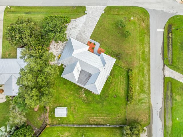 2 of 47 - 404 21st Street Se, Vero Beach, FL