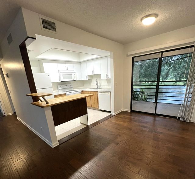 4205 Oak Terrace Drive, Greenacres